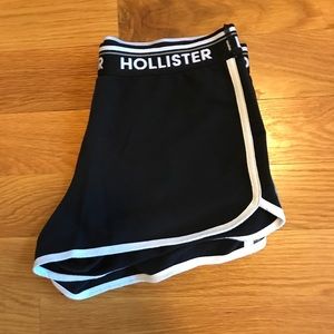 Hollister black shorts